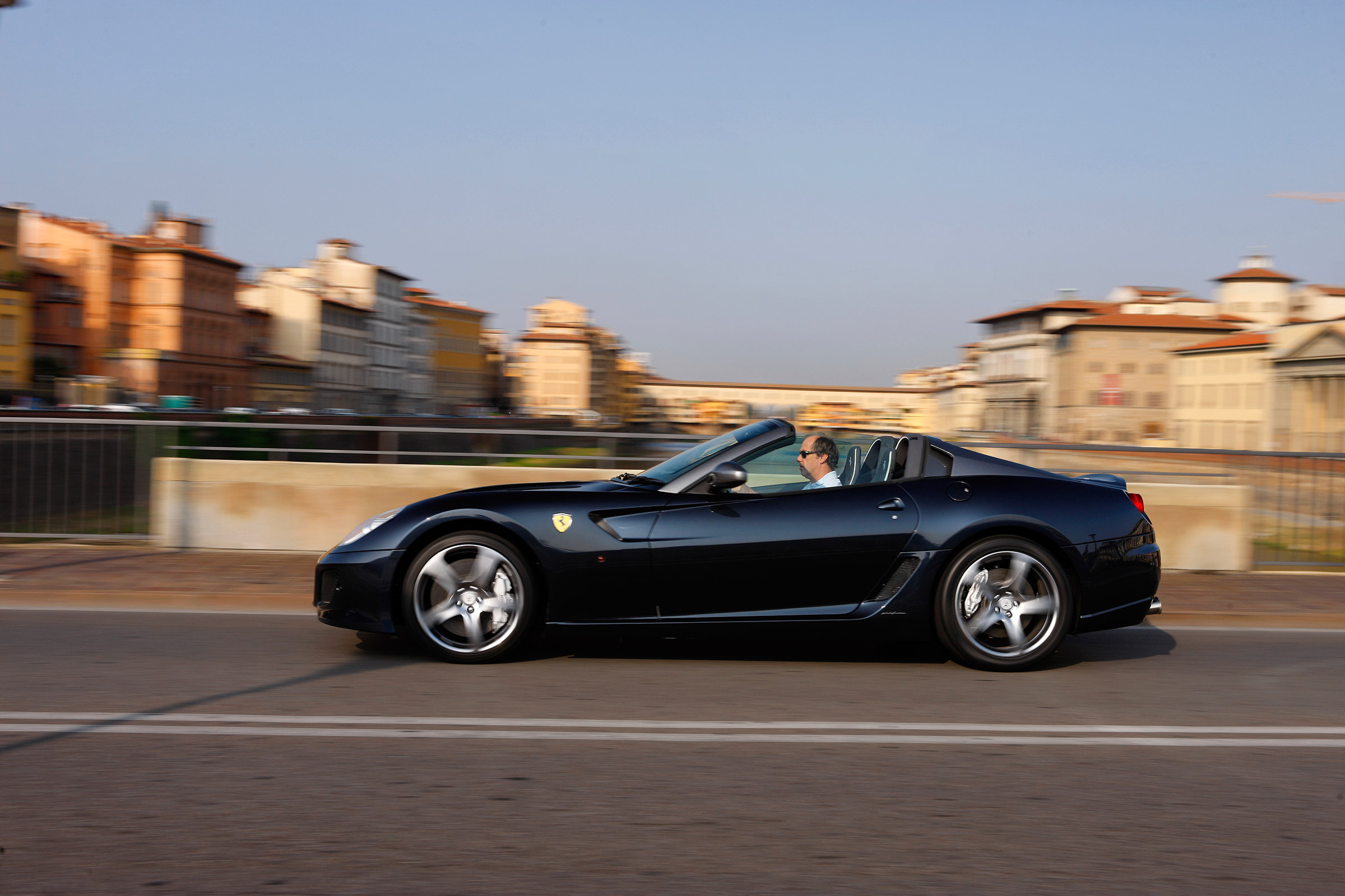 Ferrari 599 SA Aperta - ponte