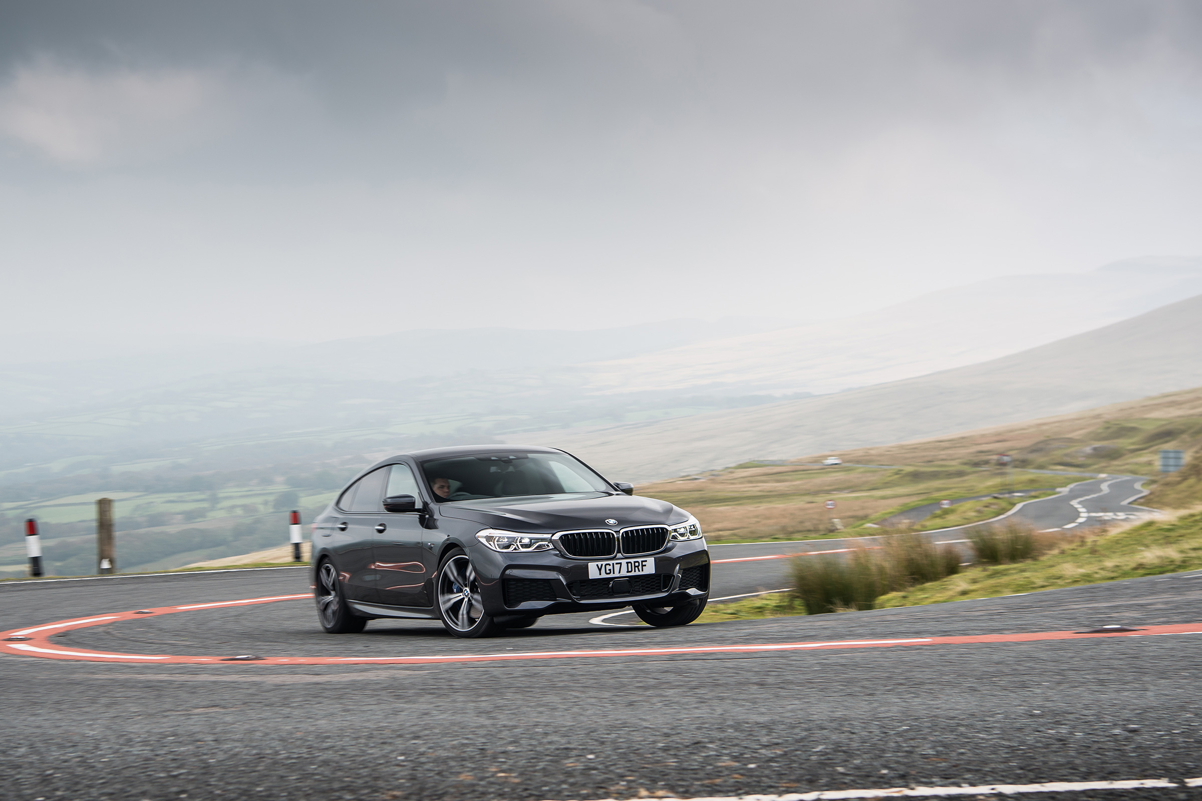 BMW 6-series GT 630d - front cornering