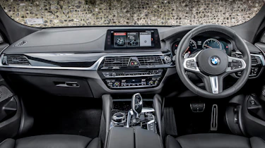 BMW 6-series GT 640i - interior