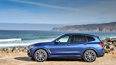 BMW X3 M40i - Side