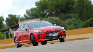 Kia Stinger GT-S UK - sideways
