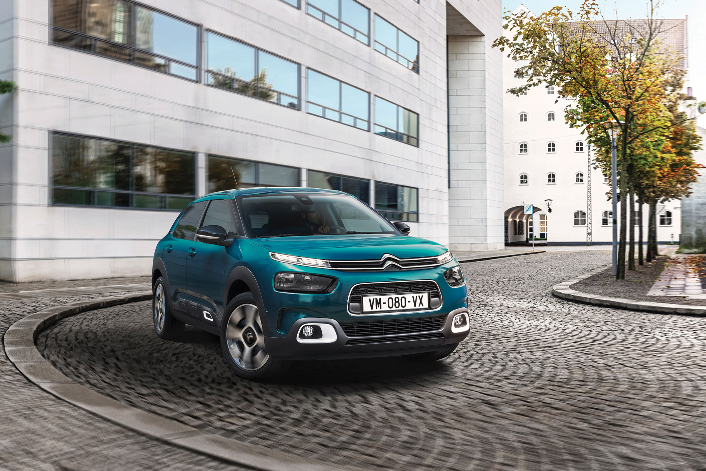 Citroen C4 Cactus - front quarter