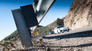 ZO6 v 911 GT3 US - dynamic