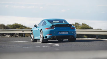Porsche 911 Carrera S 991.2 - rear