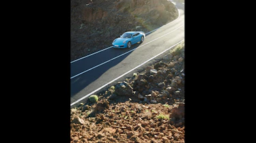 Porsche 911 Carrera S 991.2 - driving