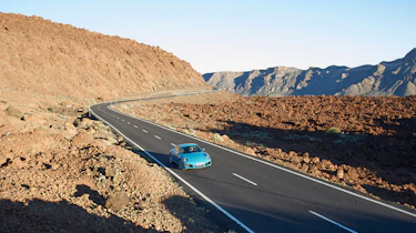 Porsche 911 Carrera S 991.2 - driving