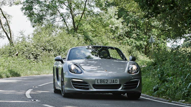 Abarth 124 Spider v Porsche Boxster