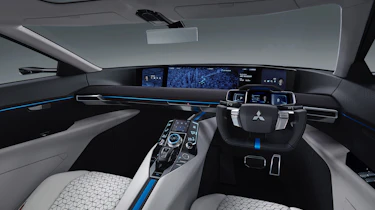 Mitsubishi e-Evolution interior