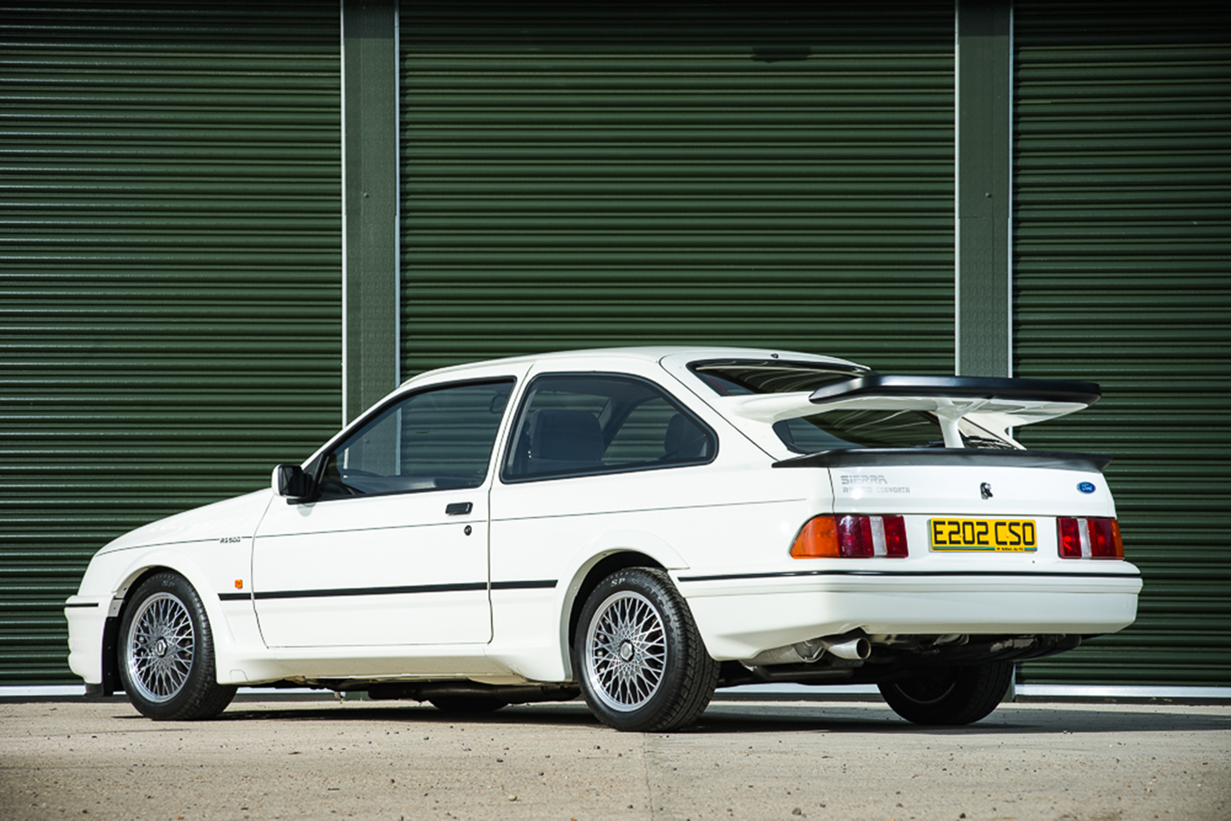 Ford Sierra Cosworth RS500 – rear quarter