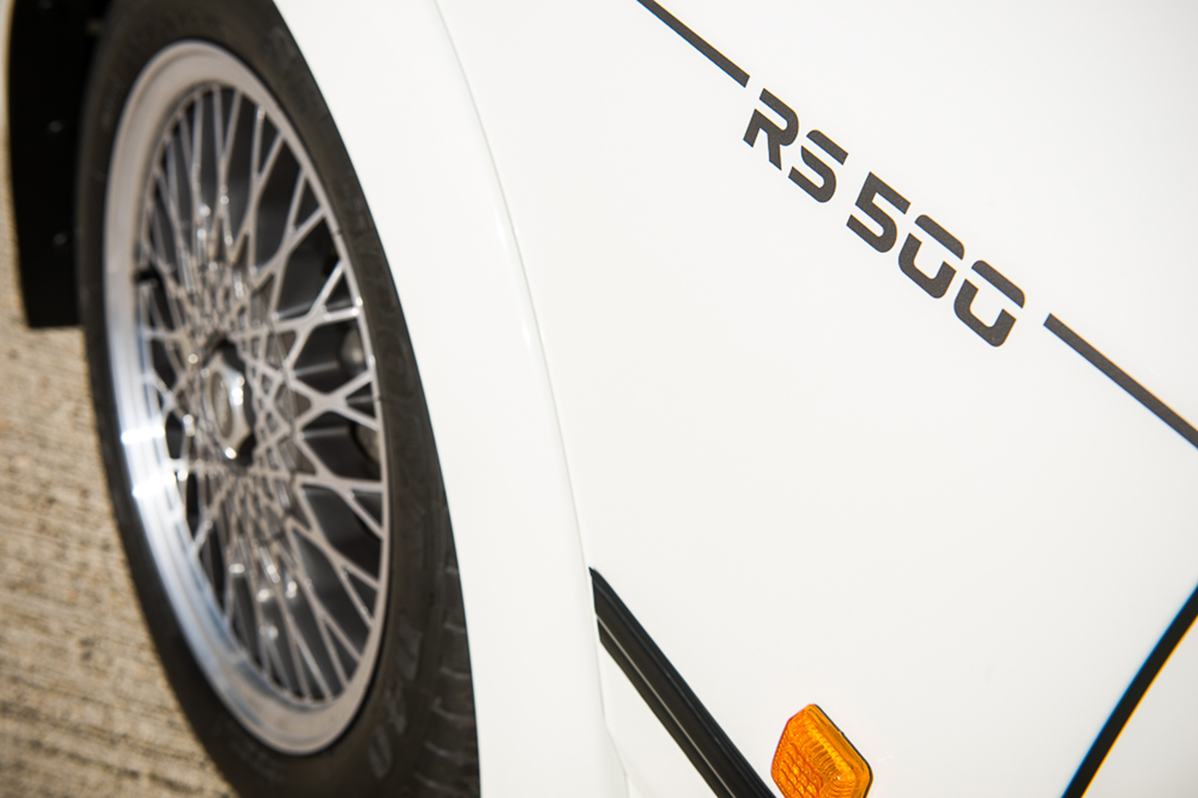 Ford Sierra Cosworth RS500 – fender RS500 sticker