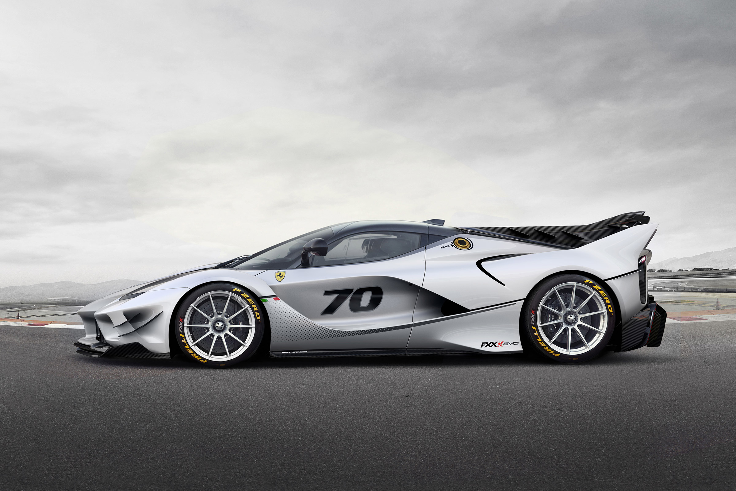 Ferrari FXX-K EVO - profile