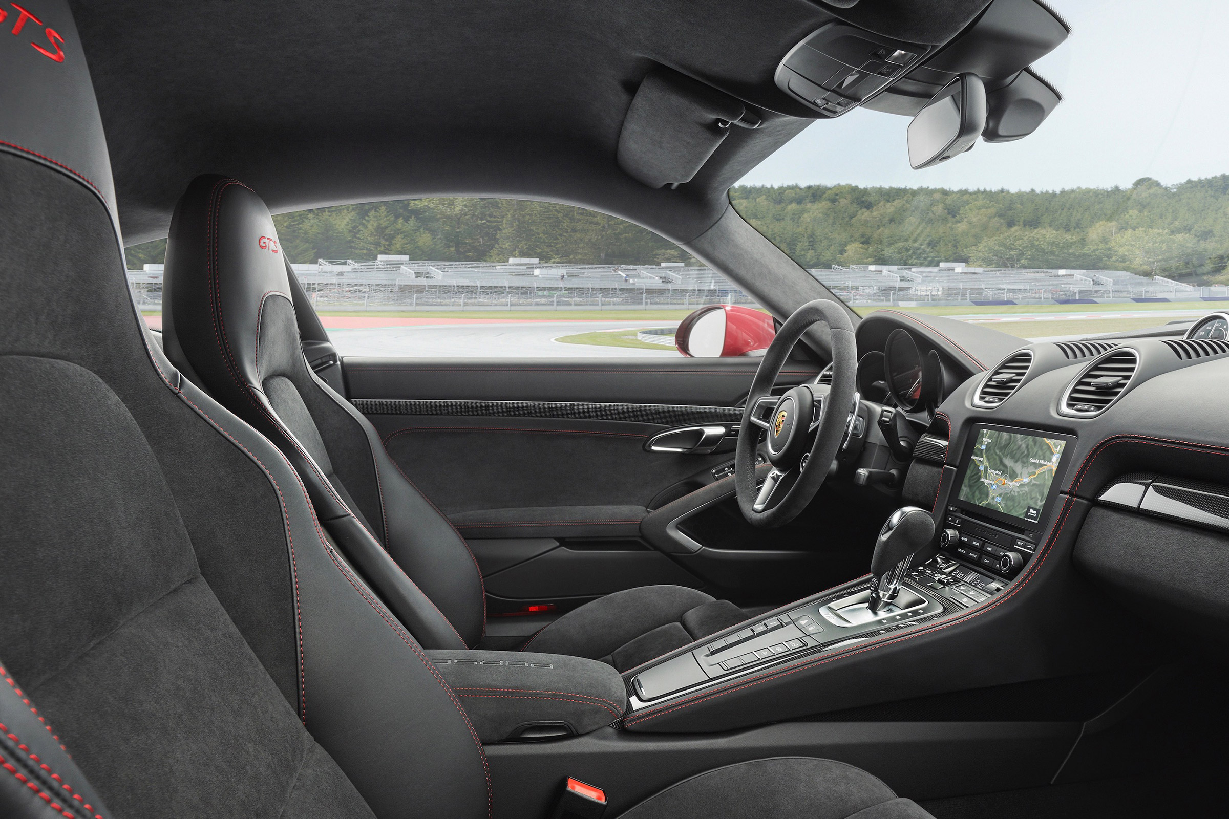 718 Boxster and Cayman GTS - interior