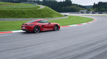 718 Boxster and Cayman GTS - profile