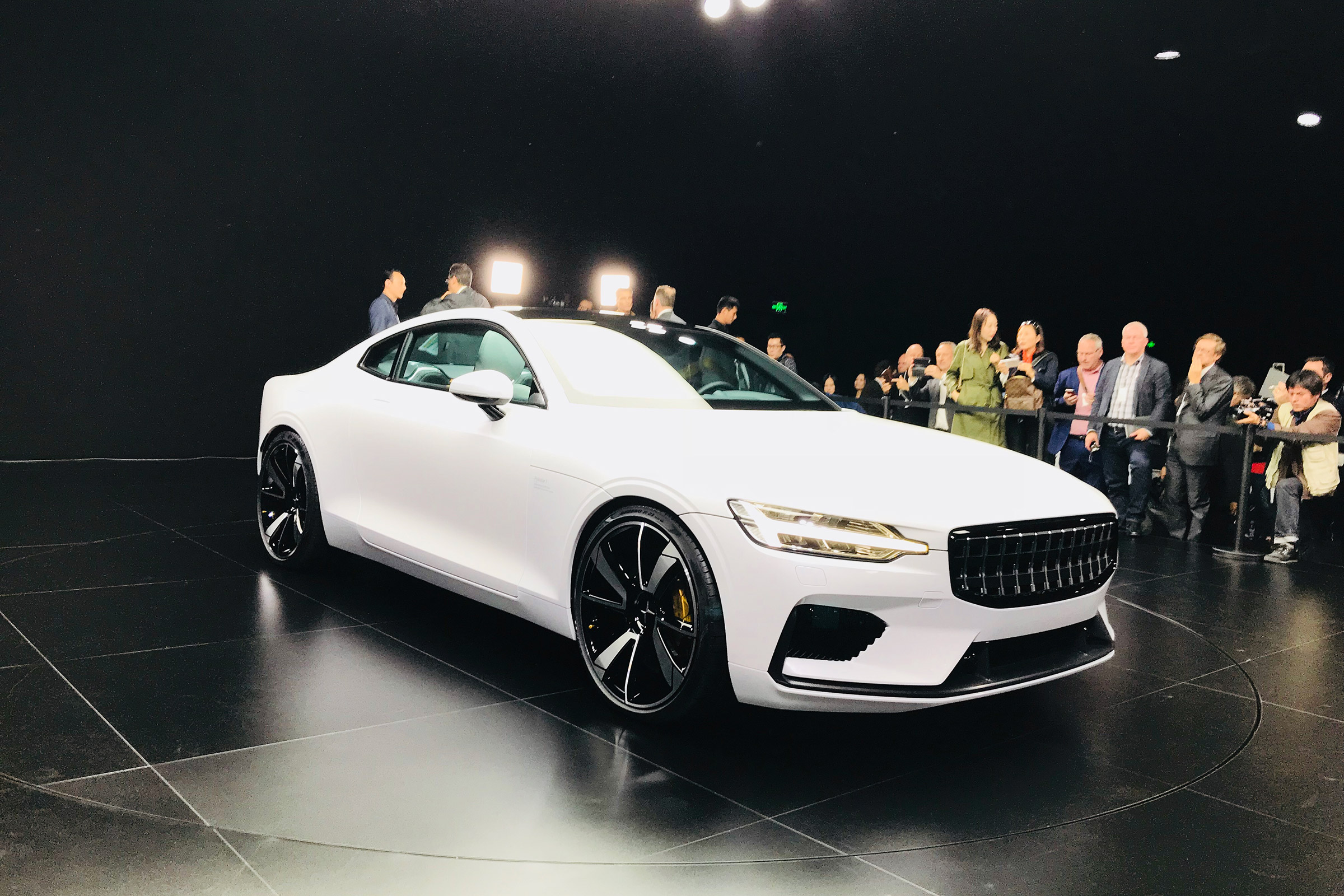 Polestar Live - front