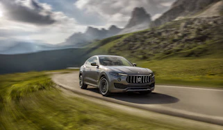 MY18 Maserati Levante S - front GL