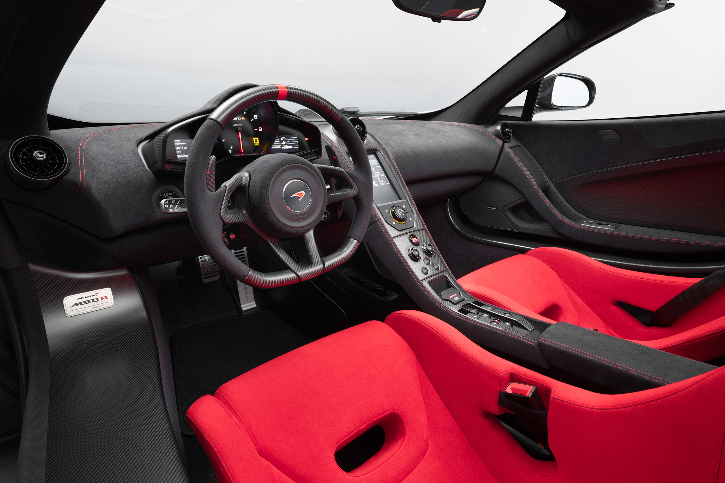 McLaren MSO R - interior