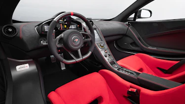 McLaren MSO R - interior