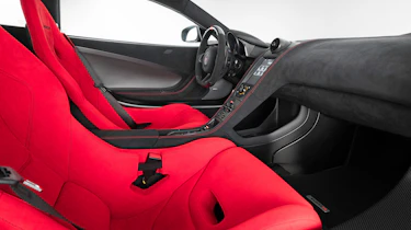 McLaren MSO R - interior