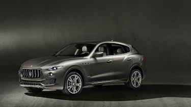 MY18 Maserati Levante S - front quarter