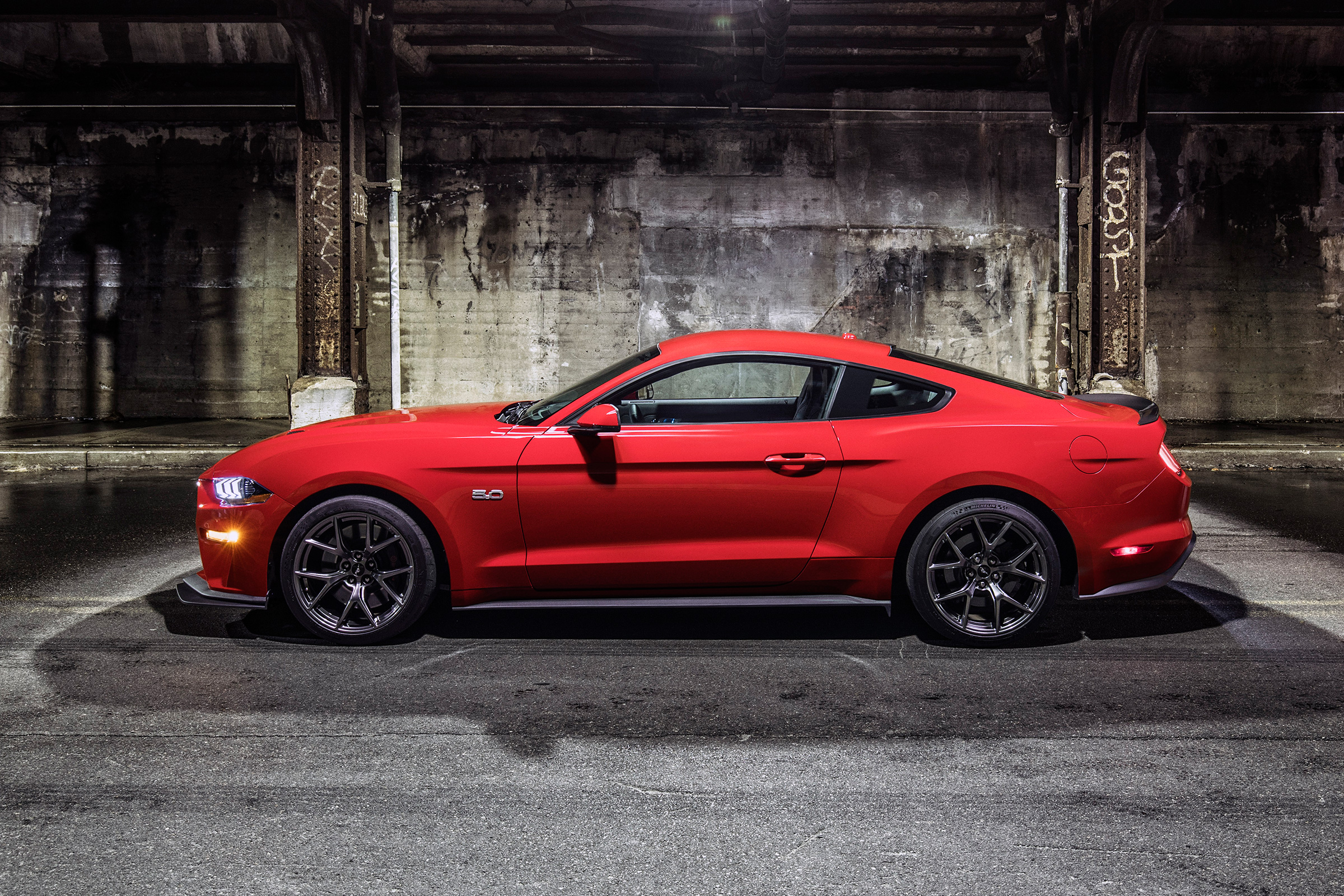 Ford Mustang GT Performance Pack Level 2 – side