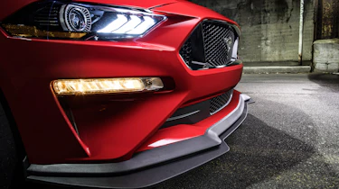 Ford Mustang GT Performance Pack Level 2 – front splitter