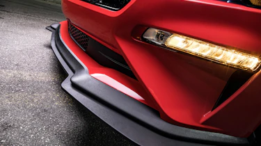 Ford Mustang GT Performance Pack Level 2 – front splitter