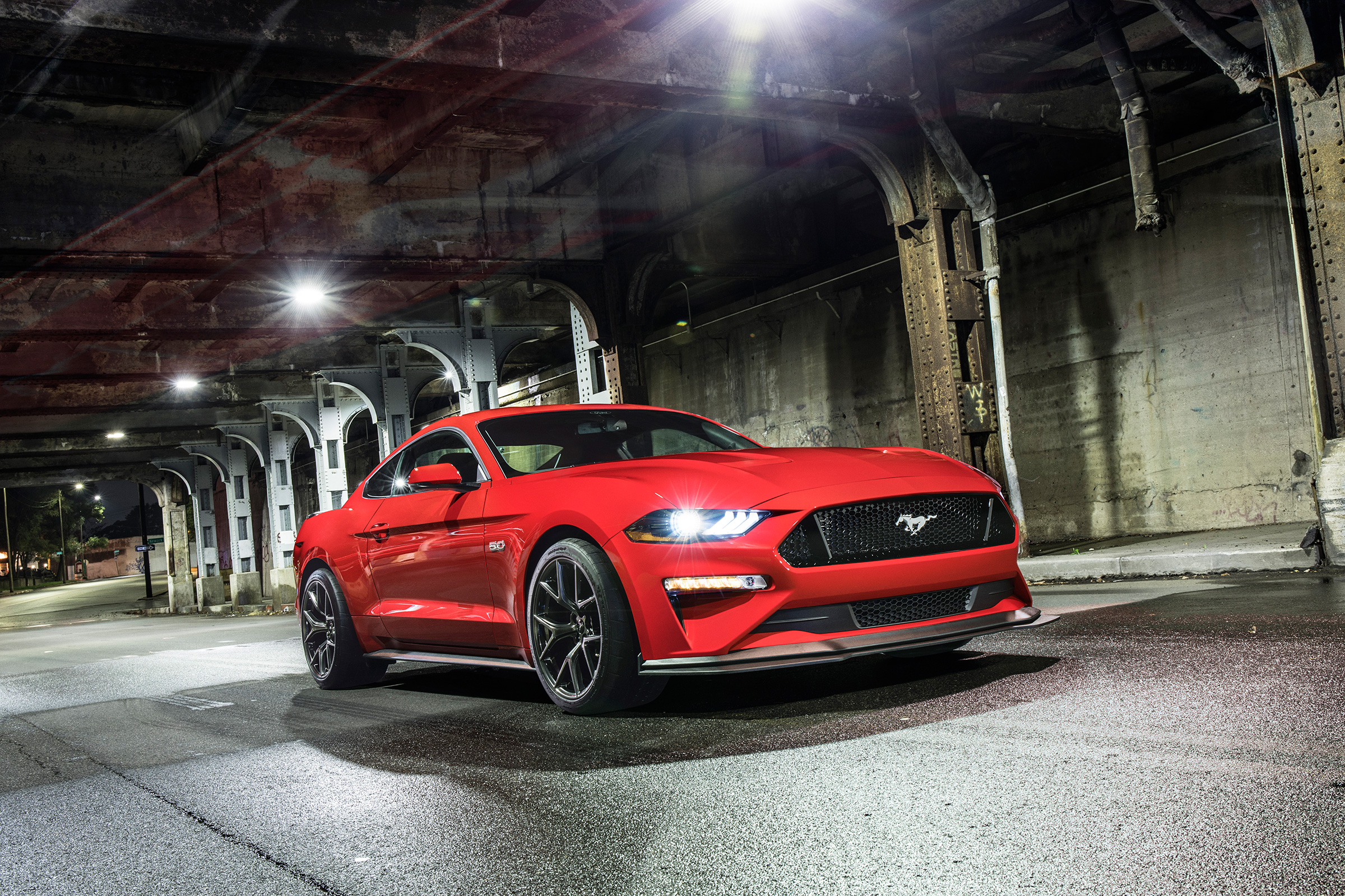 Ford Mustang GT Performance Pack Level 2 –  front quarter