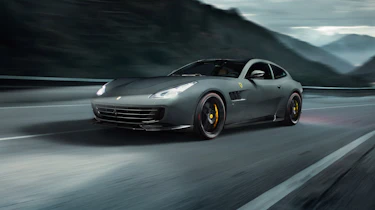 Novitec GTC4 Lusso T - front quarter