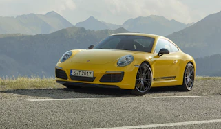 Porsche 911 Carrera T - front