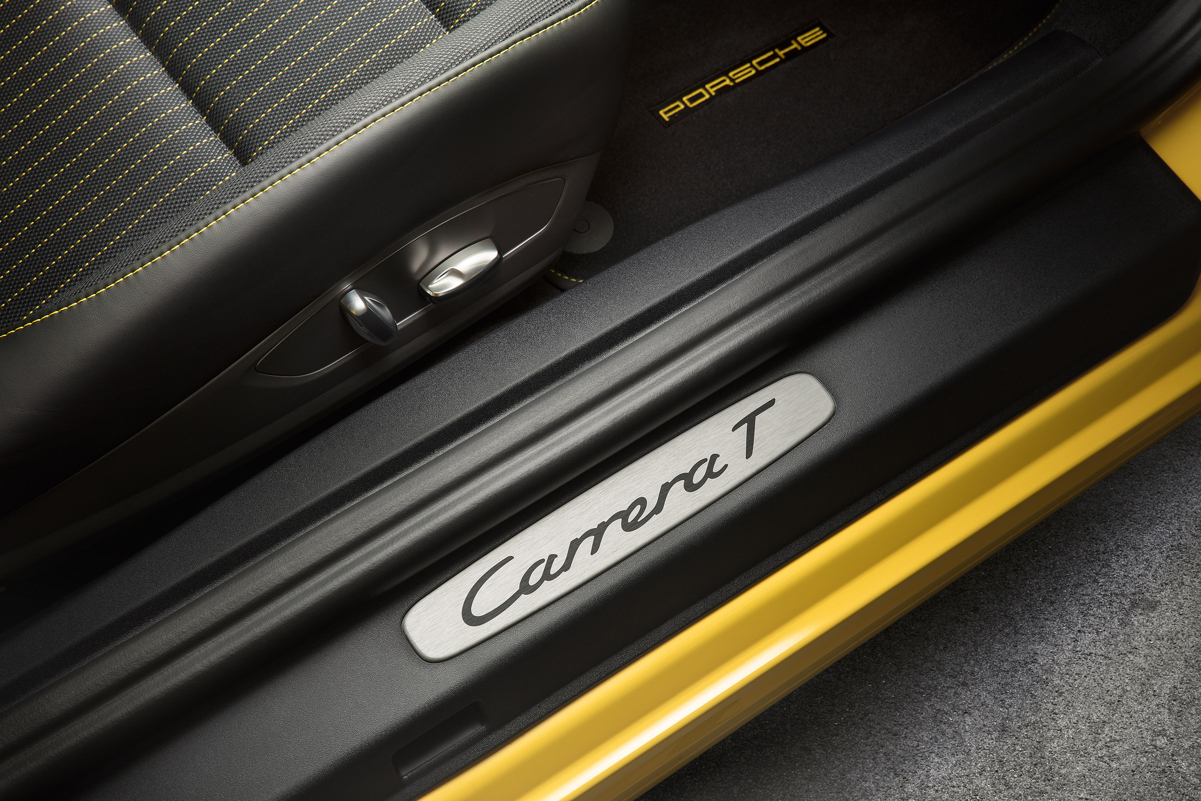Porsche 911 Carrera T - sill