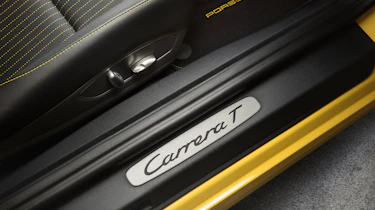Porsche 911 Carrera T - sill