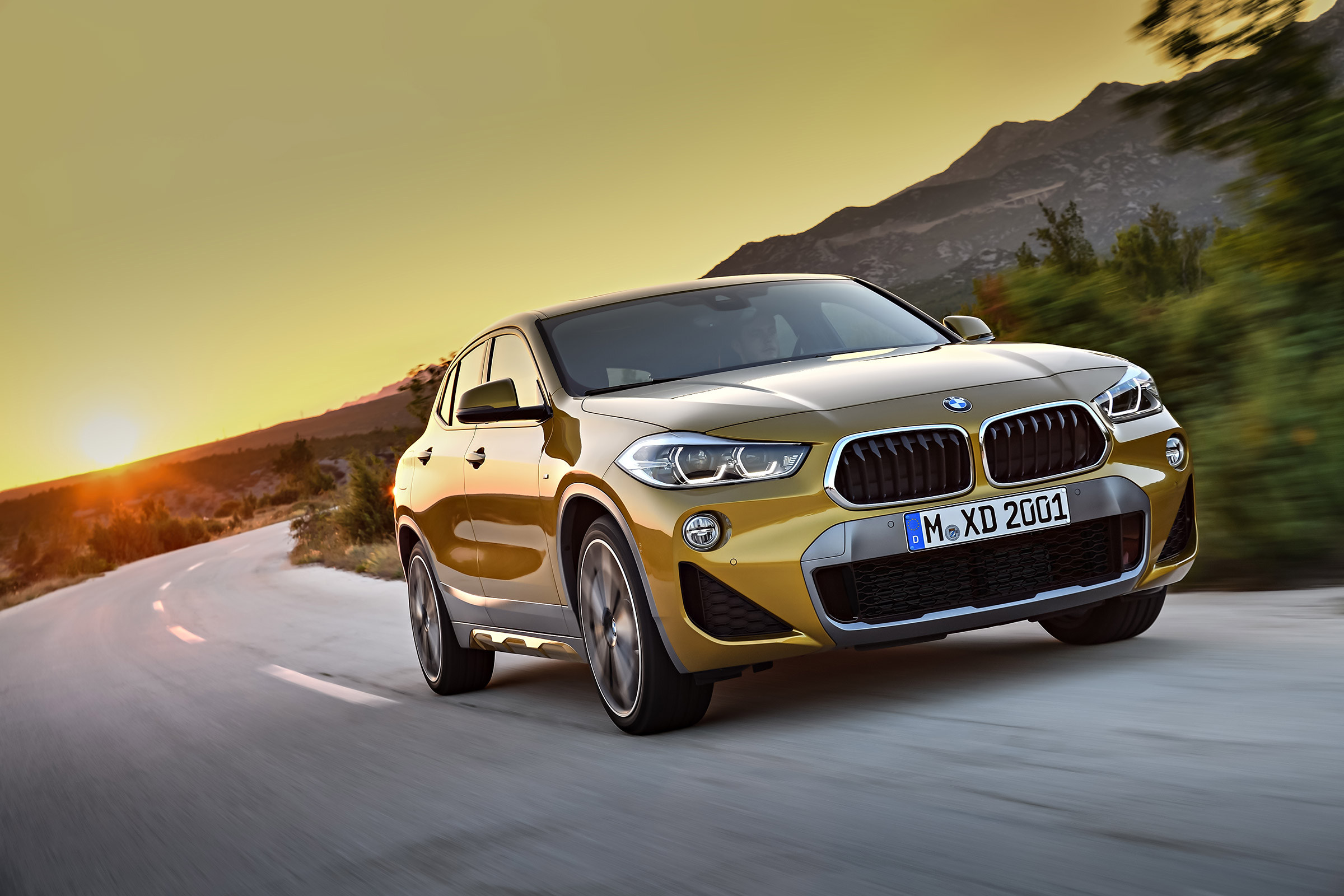 BMW X1 M Sport X - driving
