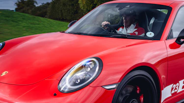 Porsche 911 Carrera 4 GTS - 917 lights