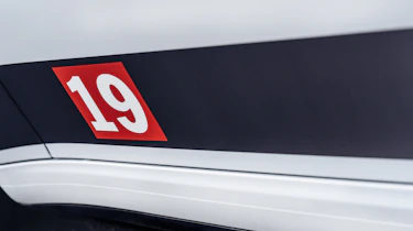 Porsche 911 Carrera 4 GTS - Tandy 19