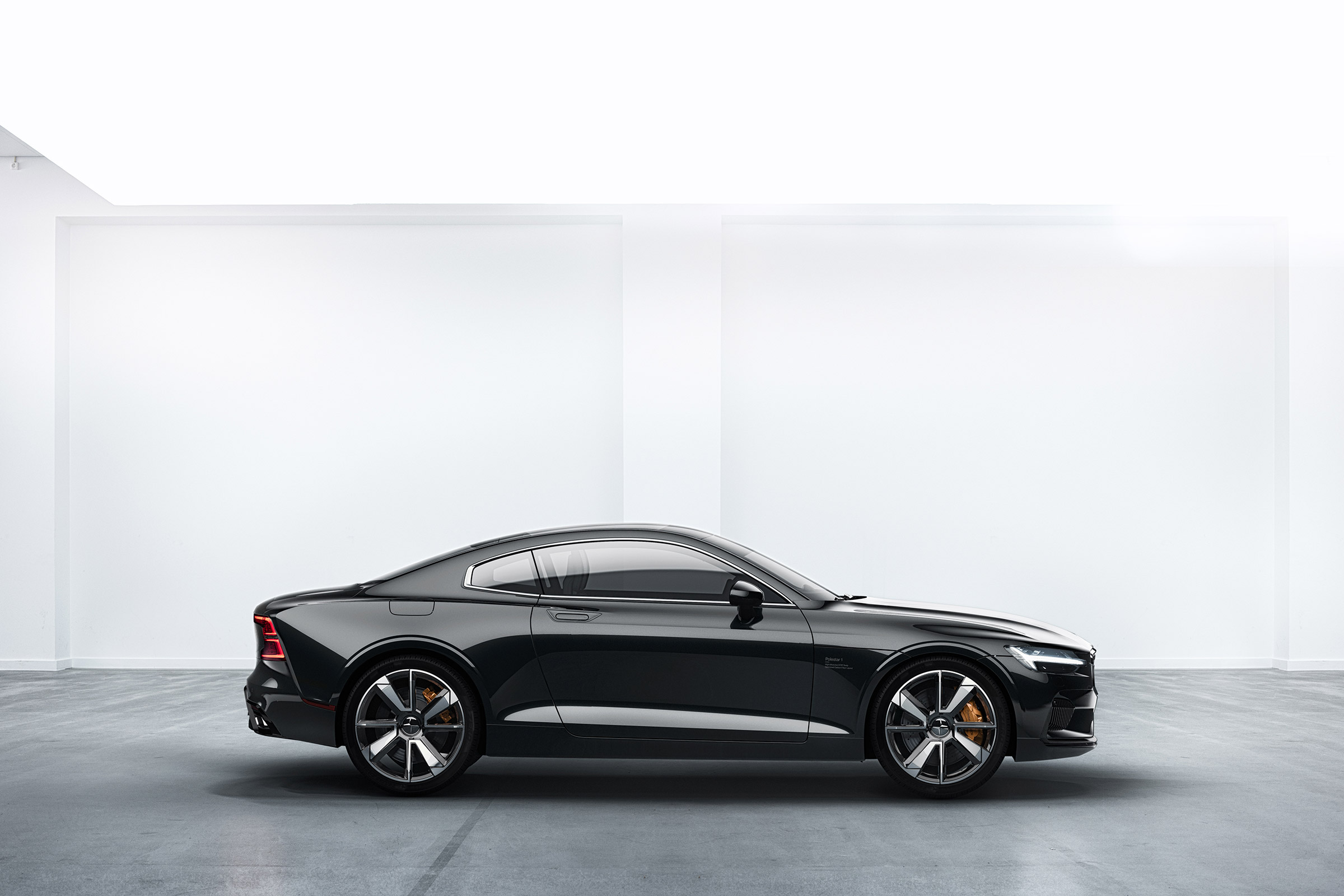 Polestar 1 - profile