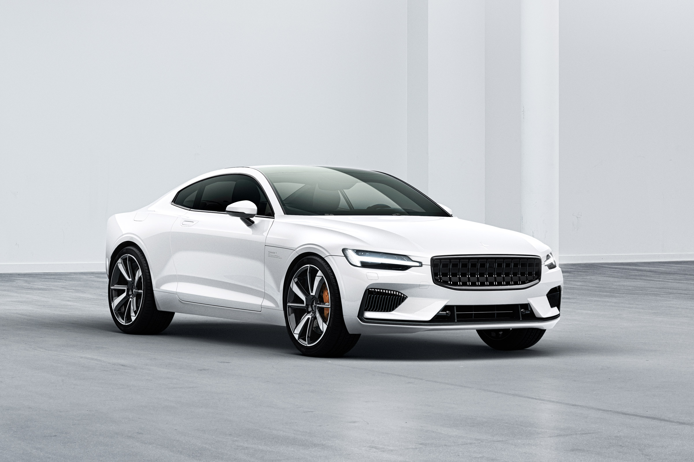 Polestar 1 - front quarter
