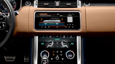 Range Rover Sport - on road interior dash\