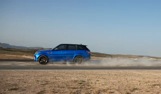 Range Rover Sport SVR - profile
