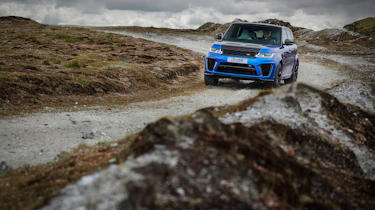 Range Rover Sport SVR - front