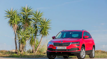 Skoda Karoq (red) - front static