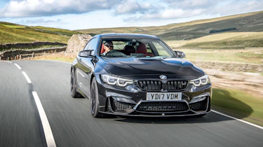 BMW M4 – front