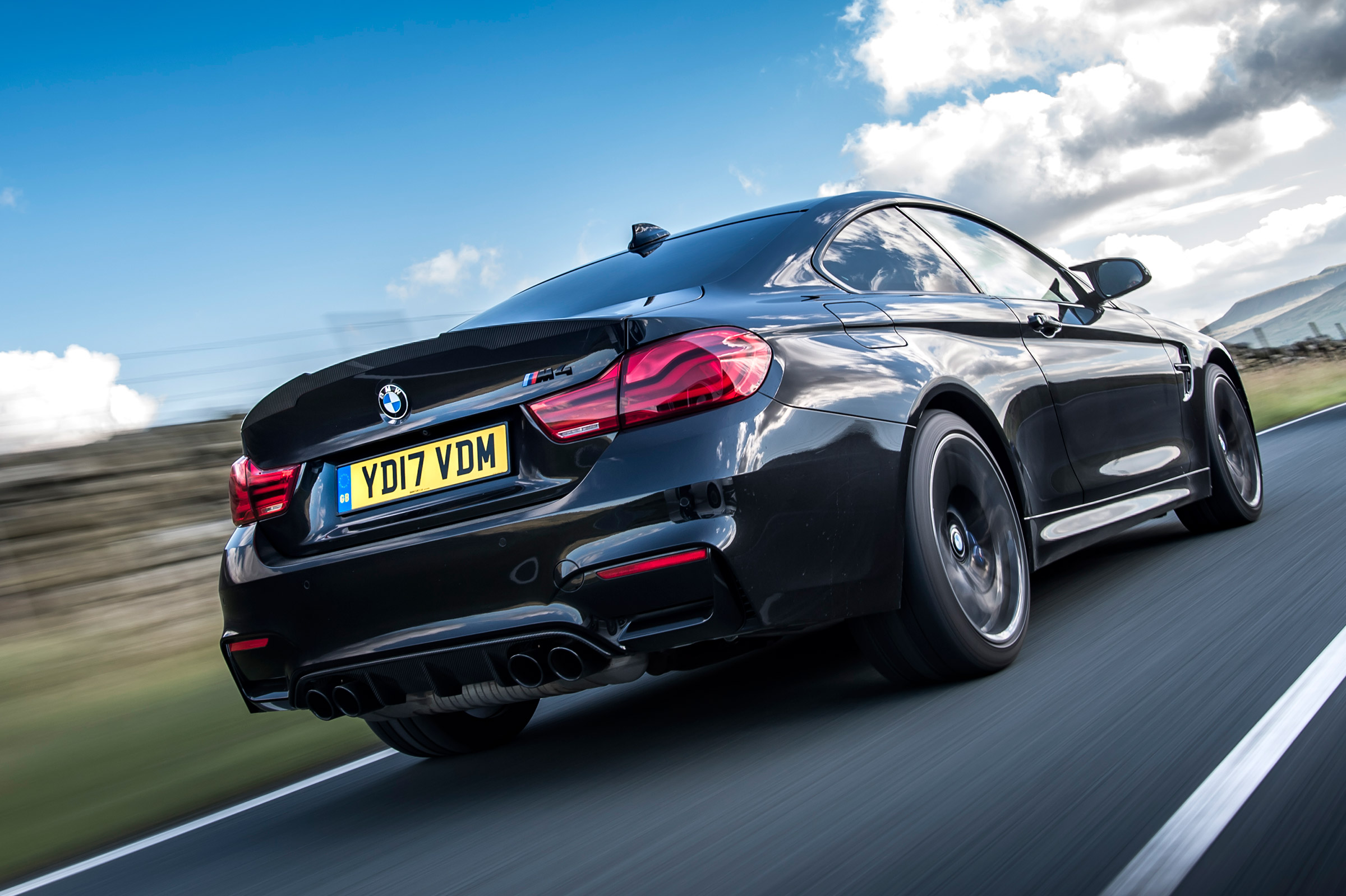 BMW M4 MY18 Comp pack - rear