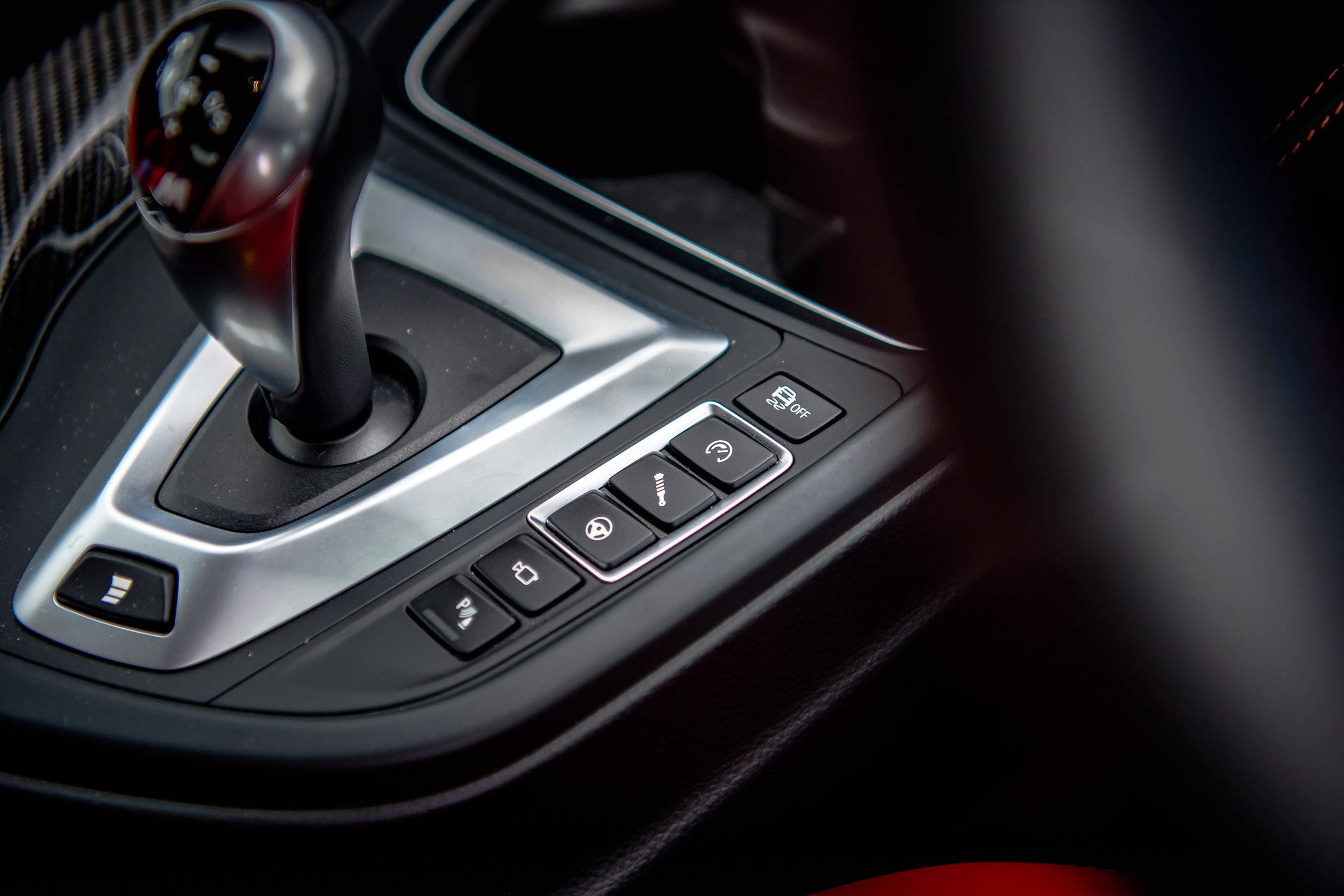 BMW M4 centre console