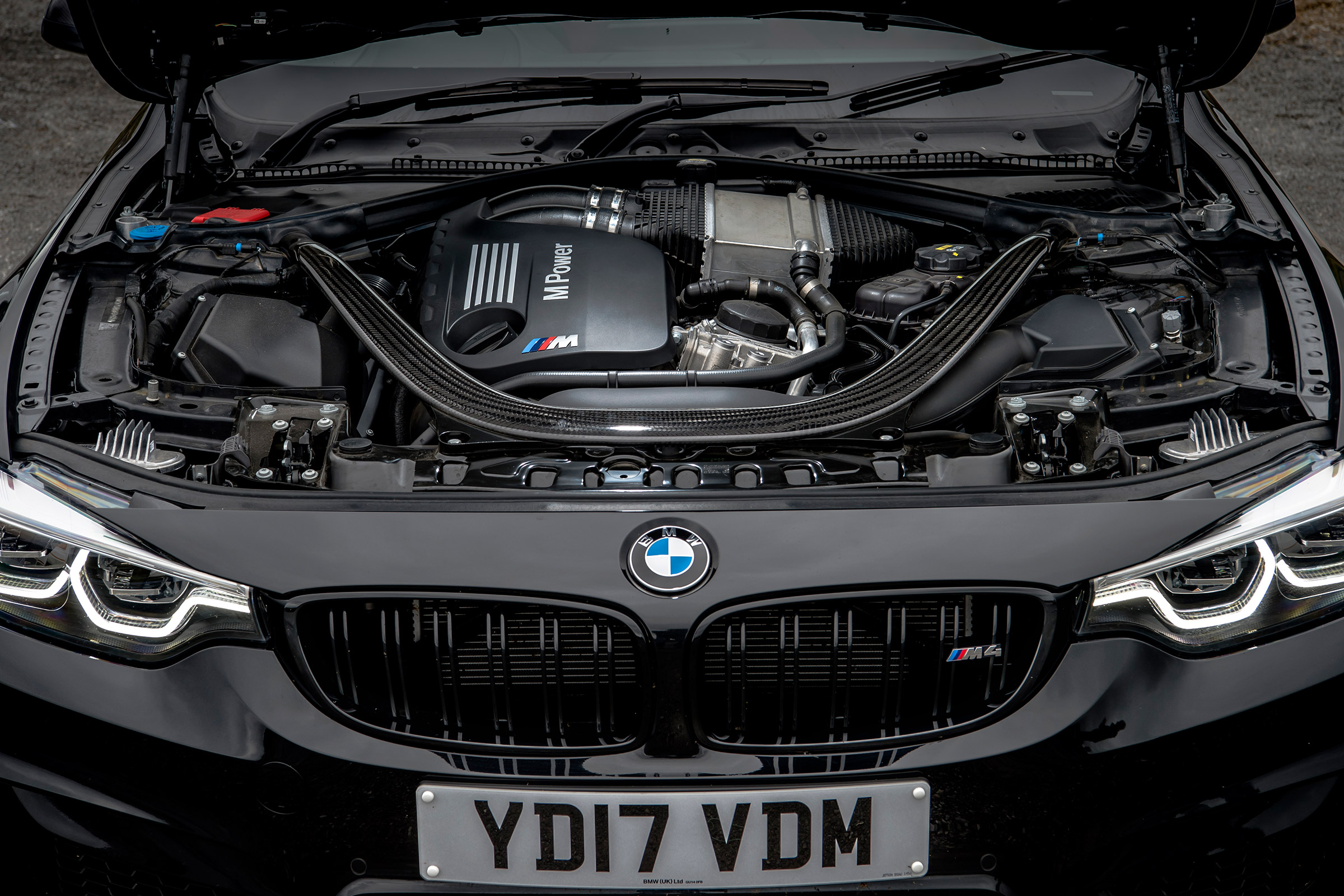BMW M4 – engine