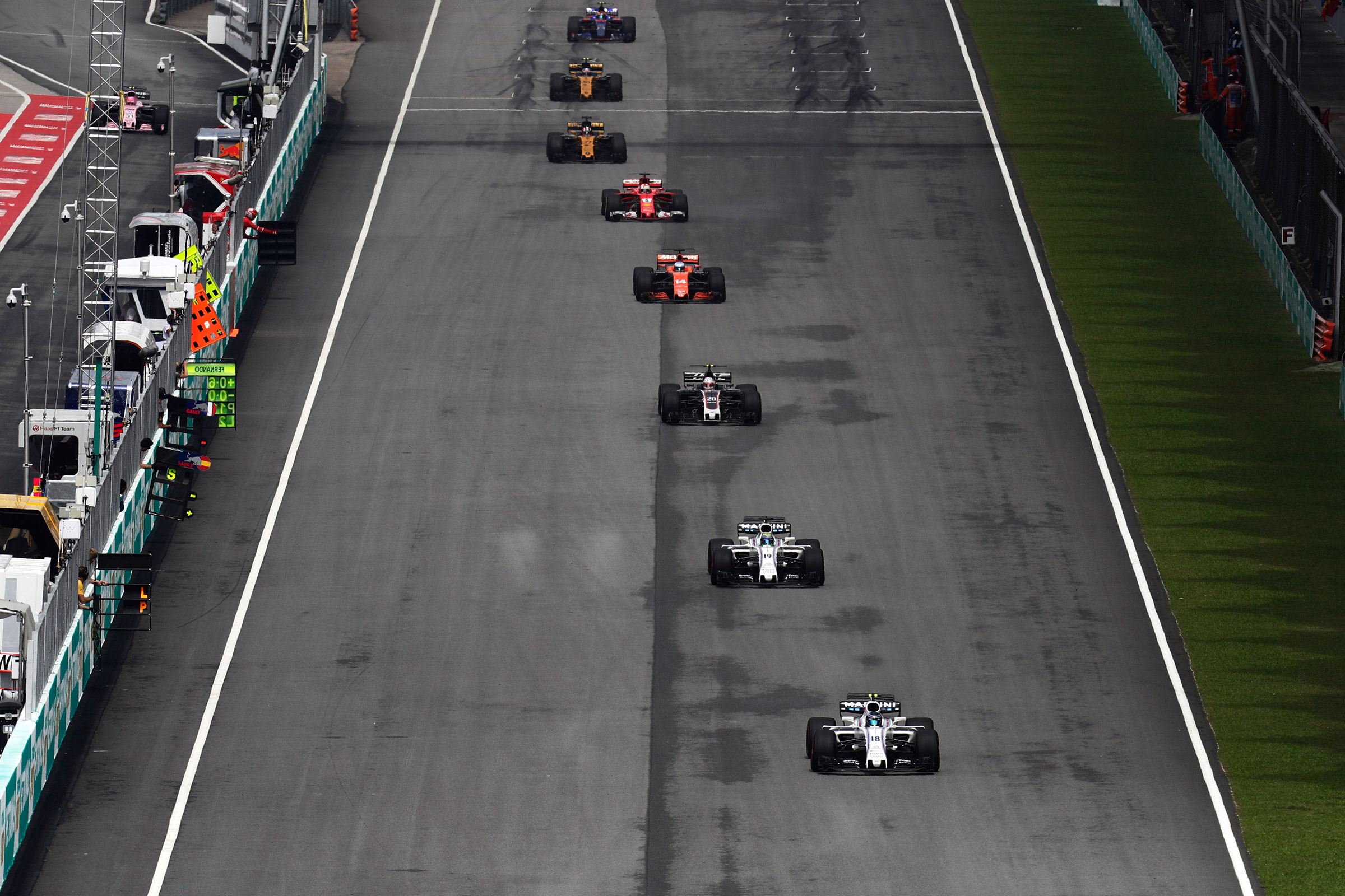 F1 Malaysia - field