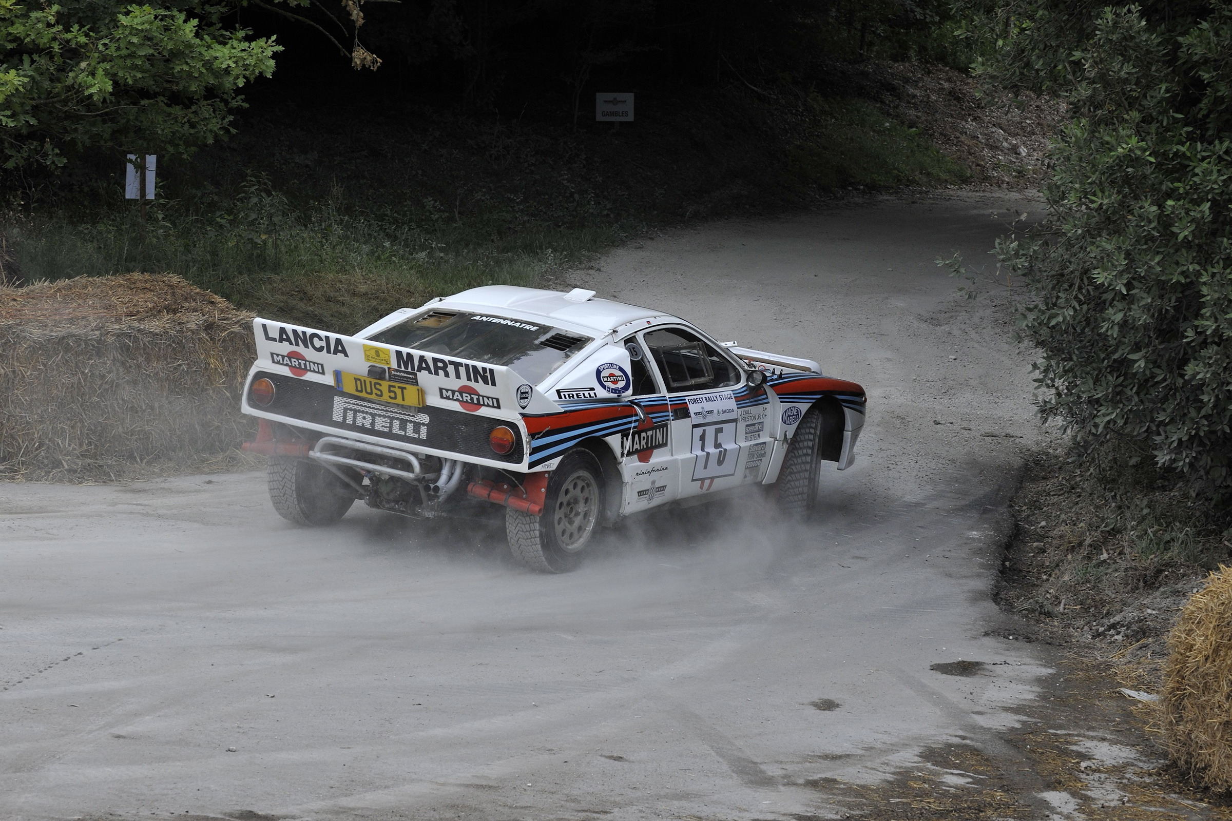Lancia 037 – rear quarter