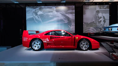 Ferrari: Under the Skin - F40