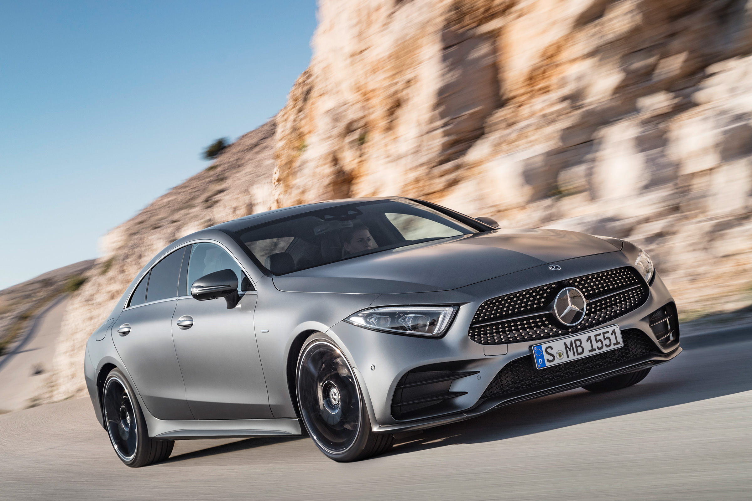 Mercedes-Benz CLS AMG Line – front quarter