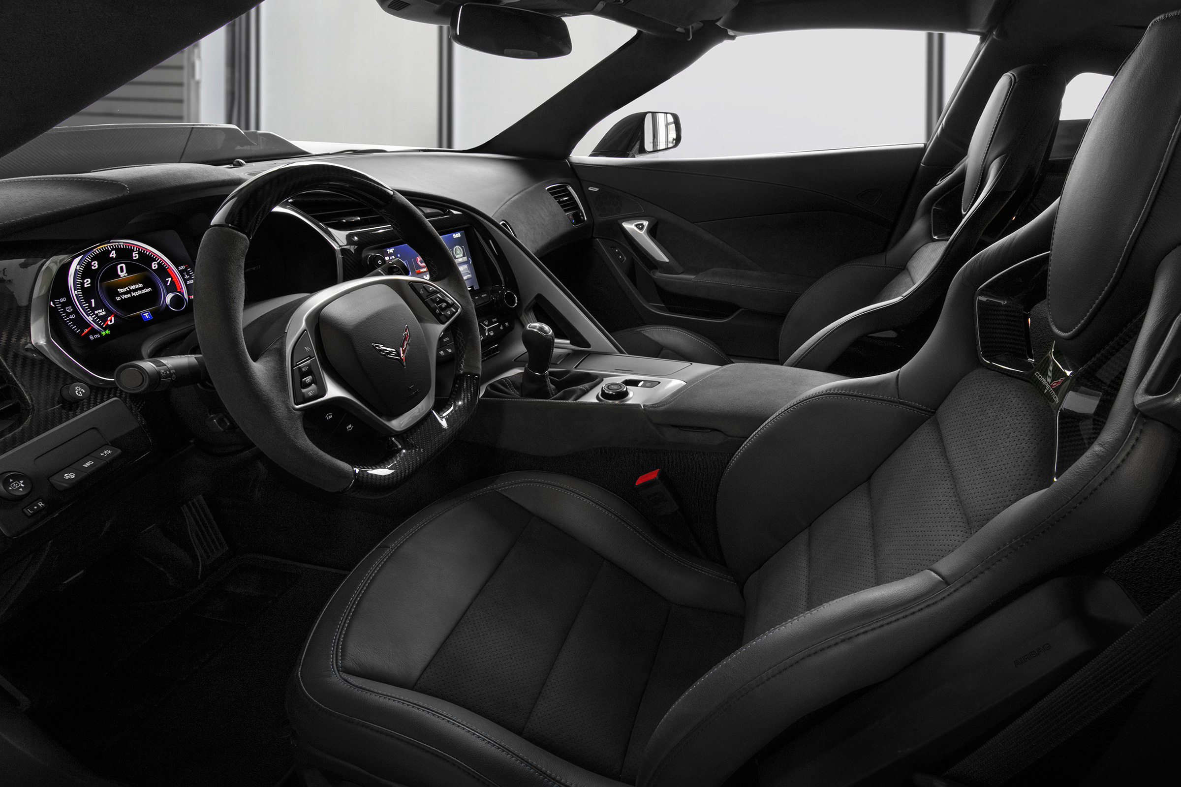 Chevrolet Corvette ZR1 convertible – interior