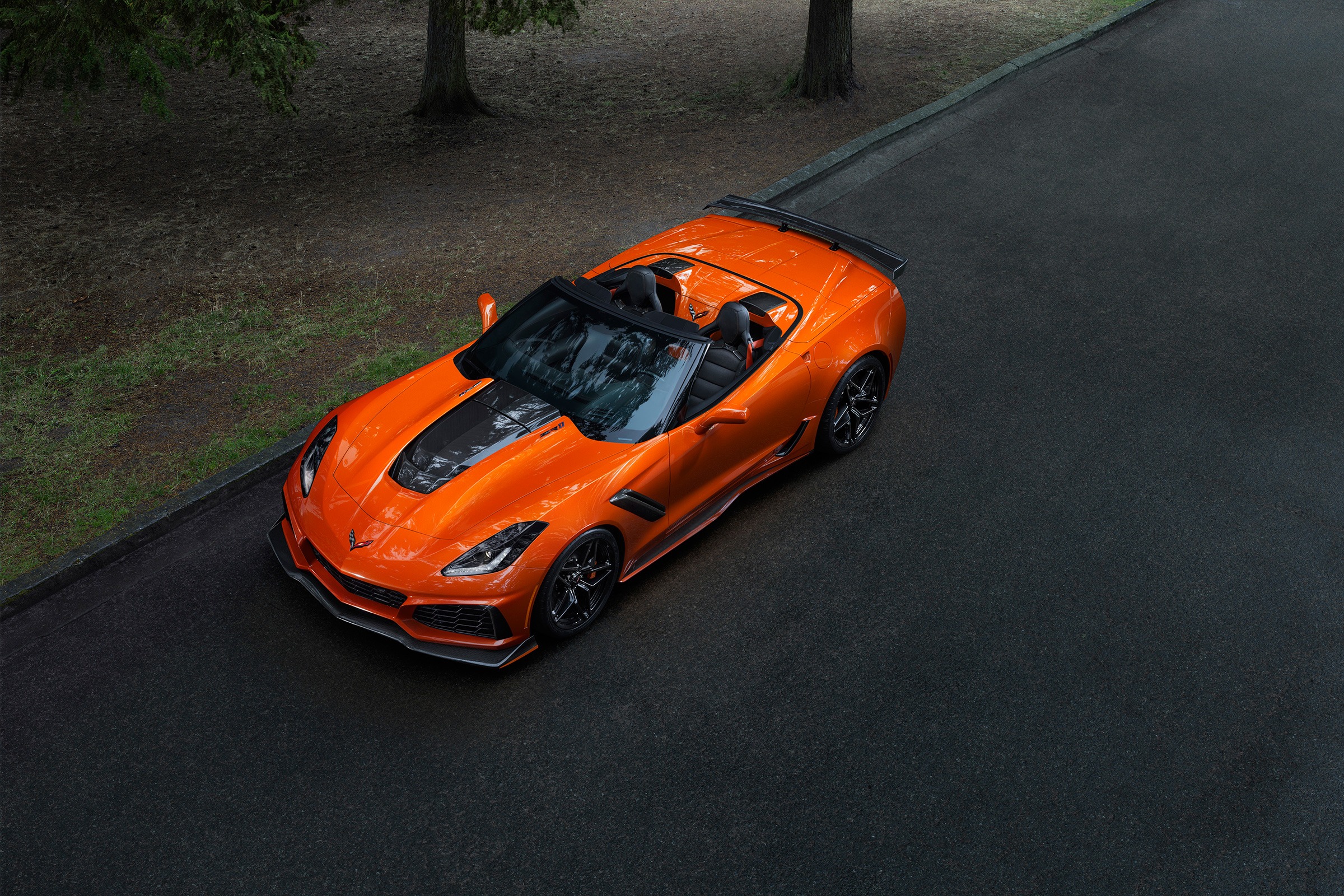 Chevrolet Corvette ZR1 convertible – top shot
